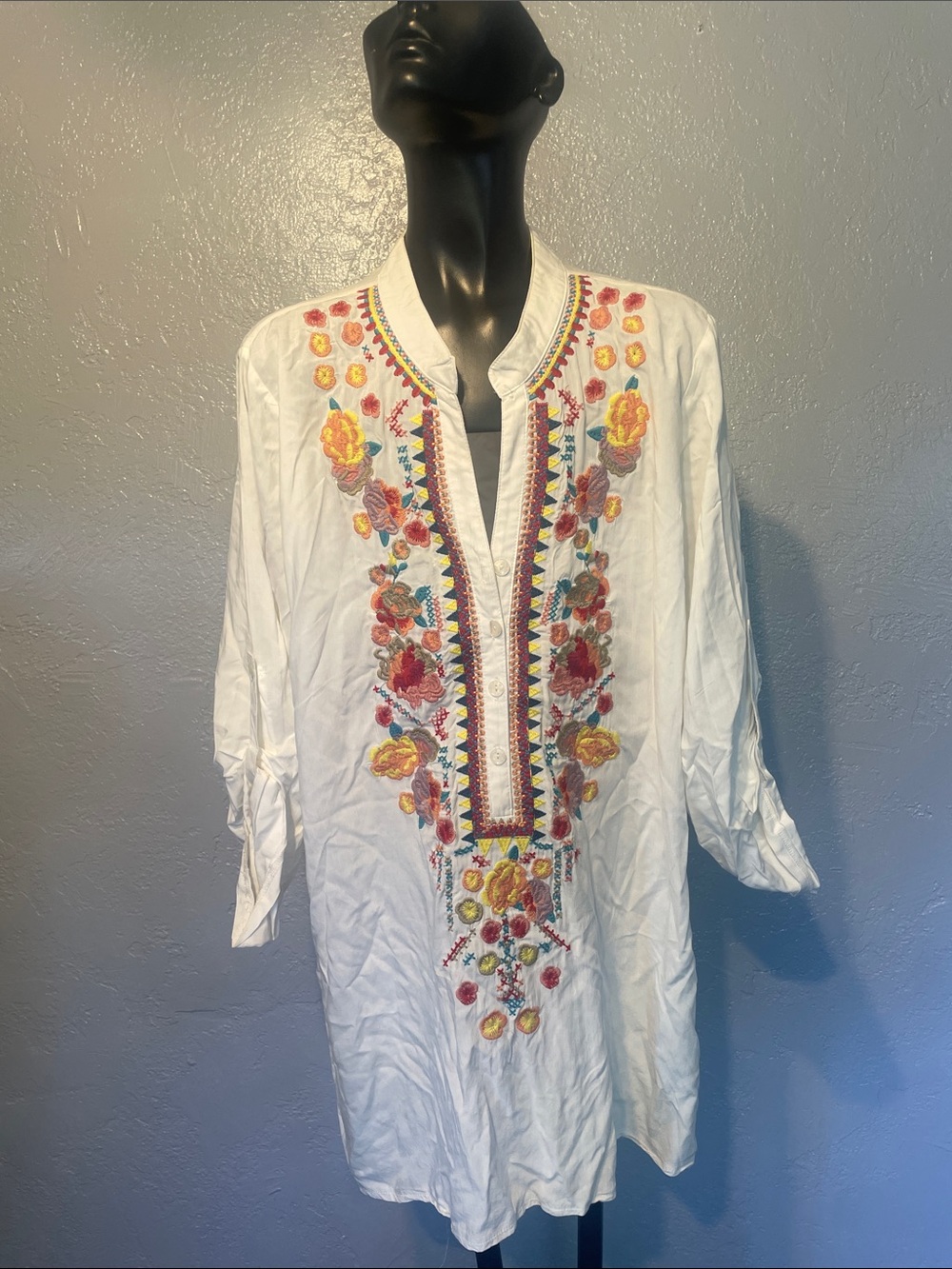 Embroidered White Boho Tunic Blouse with Multicolor Floral Detail
